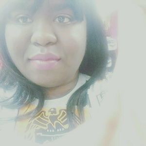 Meet your Posher, Rayahna